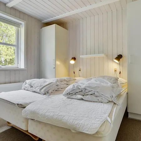 Dom wakacyjny Rietrikki - 2-4km From The Sea By Interhome *